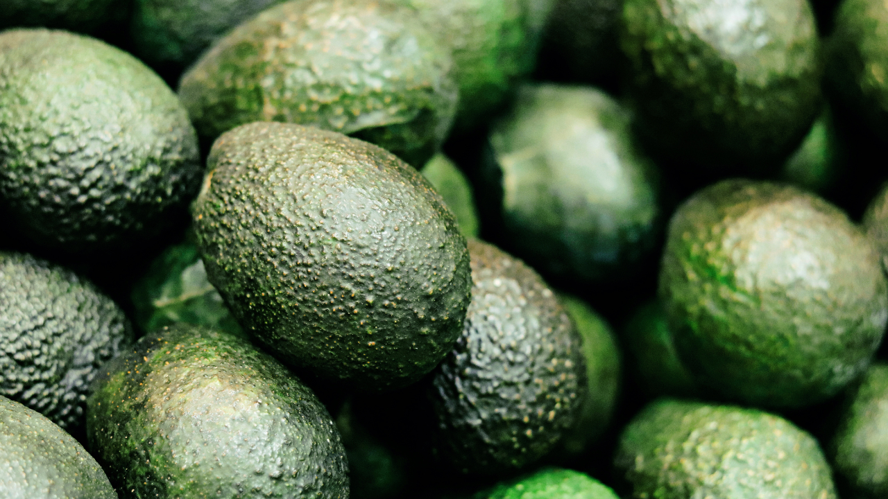 Avocado for maintaining vaginal health