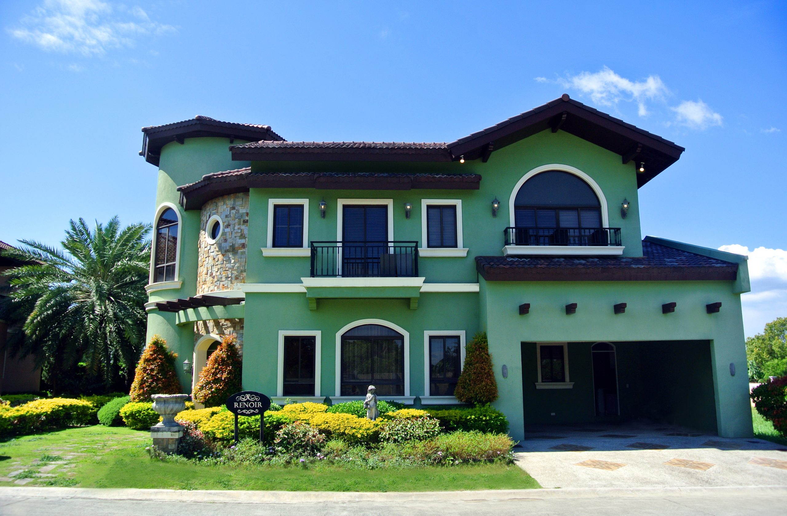 Lot Area: 333 sq.m. | Floor Area: 349 sq.m. | (Img Link: https://www.brittany.com.ph/wp-content/uploads/2018/06/Ghiberti-luxury-house-model-in-Portofino-Vista-Alabang-Luxury-Homes-by-Brittany-scaled.jpg)