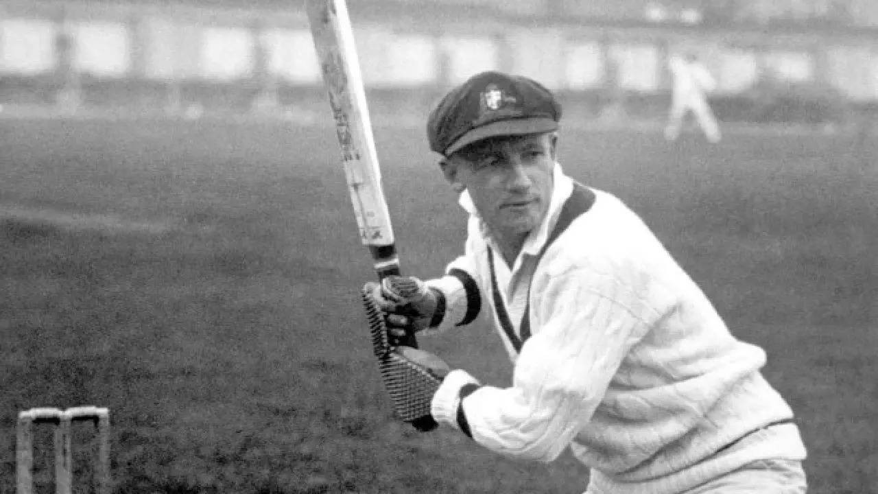  Donald Bradman