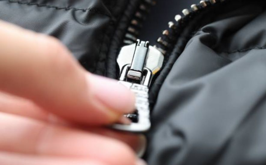 Step-by-Step Guide to Fixing a Zipper
