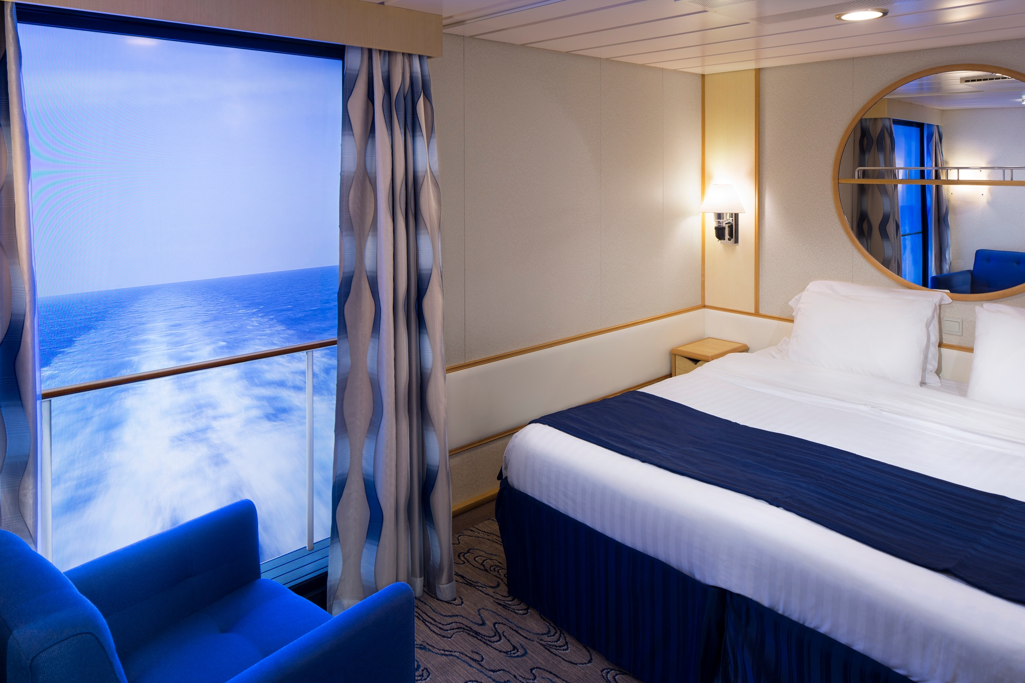 Image sourced from the Royal Caribbean website at: https://www.google.com/url?sa=i&url=https%3A%2F%2Fwww.royalcaribbean.com%2Fblog%2Fan-inside-room-with-a-view%2F&psig=AOvVaw1QCe6auDDZnxFDIV4nH4kK&ust=1669476917448000&source=images&cd=vfe&ved=0CBAQjRxqFwoTCNj5kqfUyfsCFQAAAAAdAAAAABAO