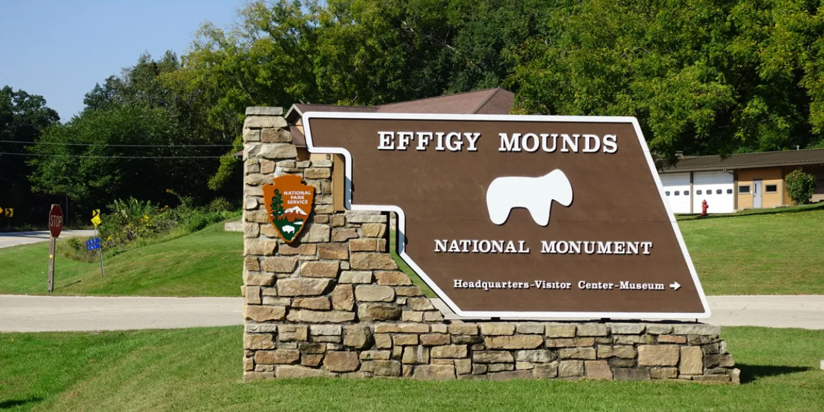 Effigy Mounds National Monument