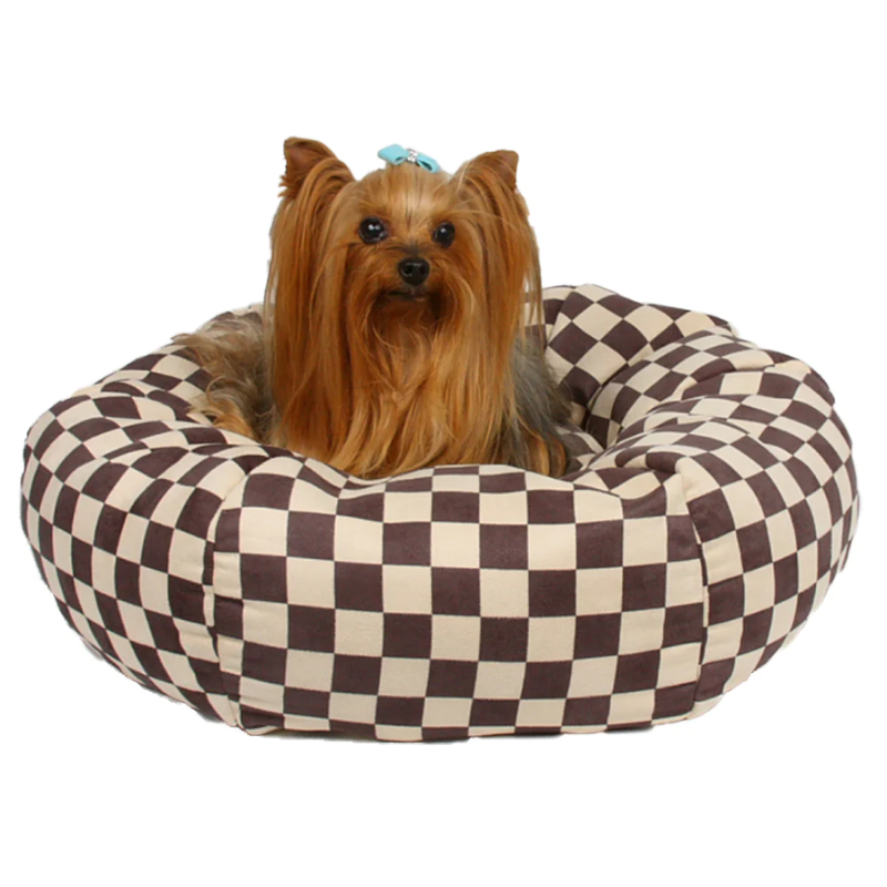 Image of the Windsor Check Round luxury dog bed.