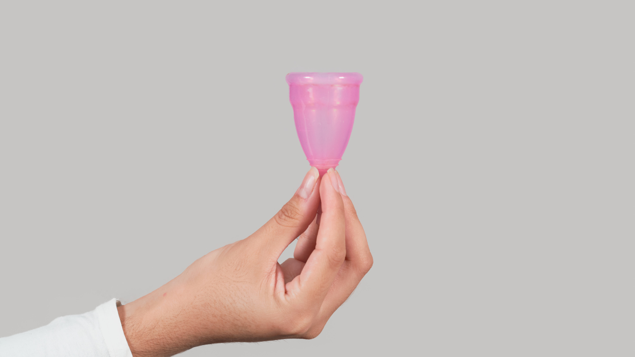 menstrual discs and cups