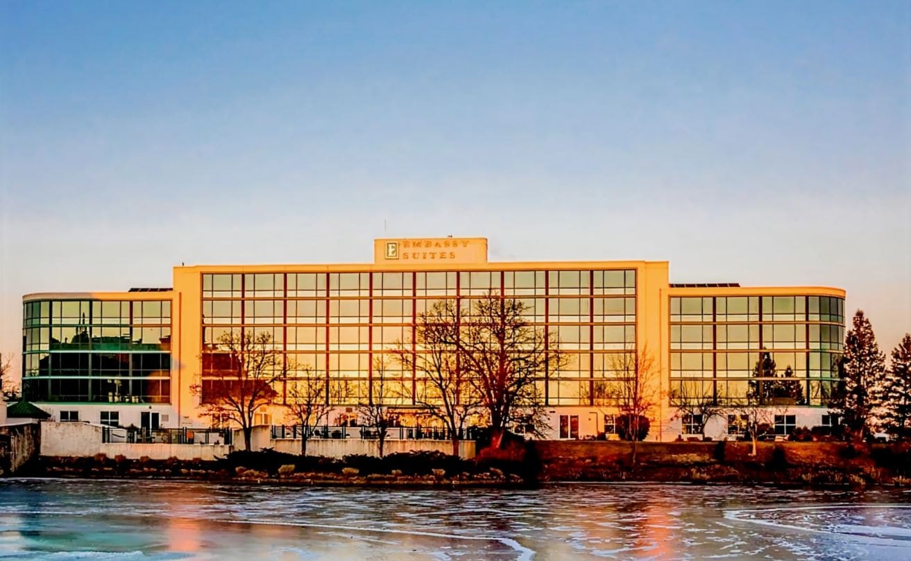 Waterfront Picture of Embassy Suites by Hilton Lexington Green