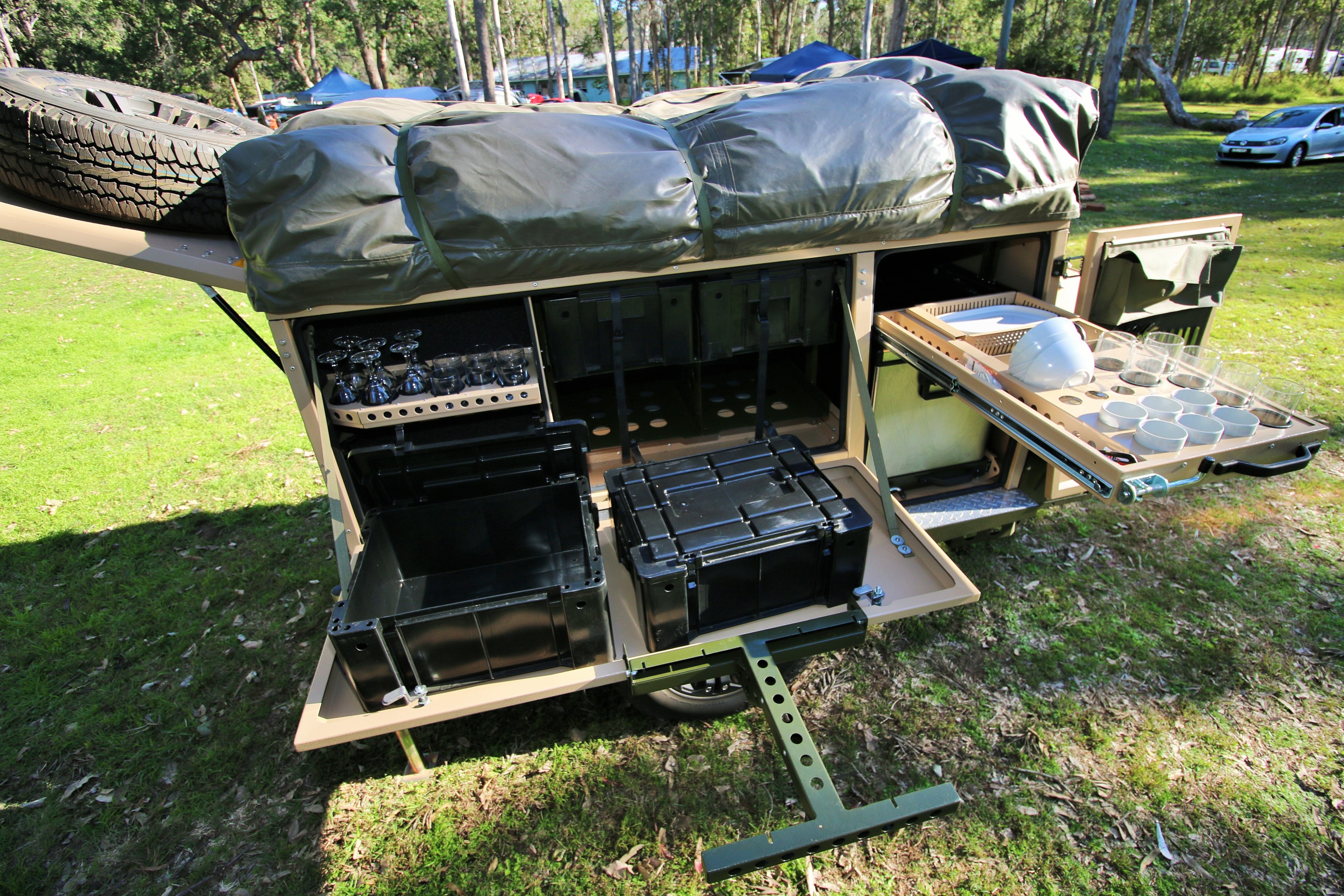 The UEV345 has plenty of storage room on board for military style storage boxes.