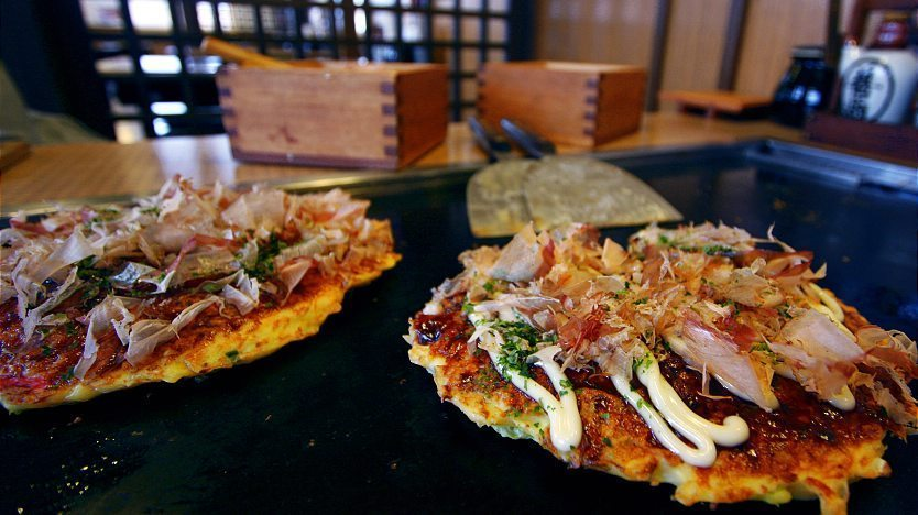  2 types of Okonomiyaki