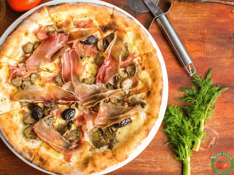 pizza funghi z dodatkami