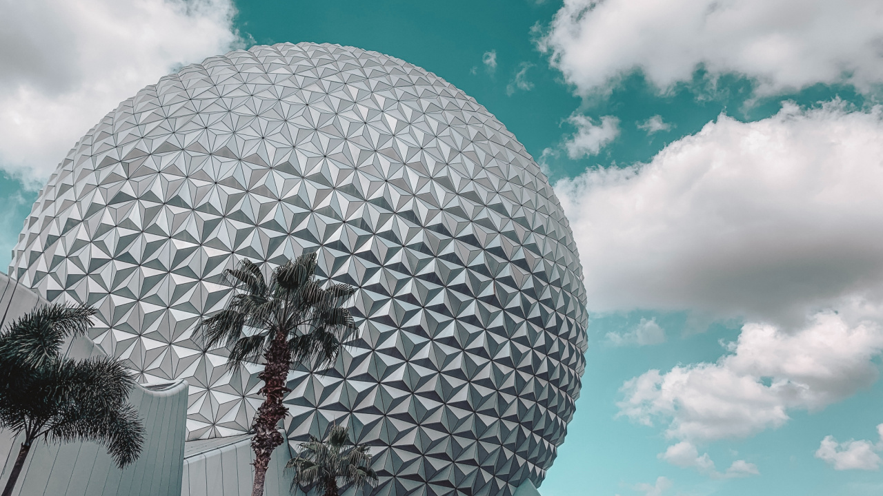 Can You Vape at Disney World? Understanding Disney's Smoking Policy