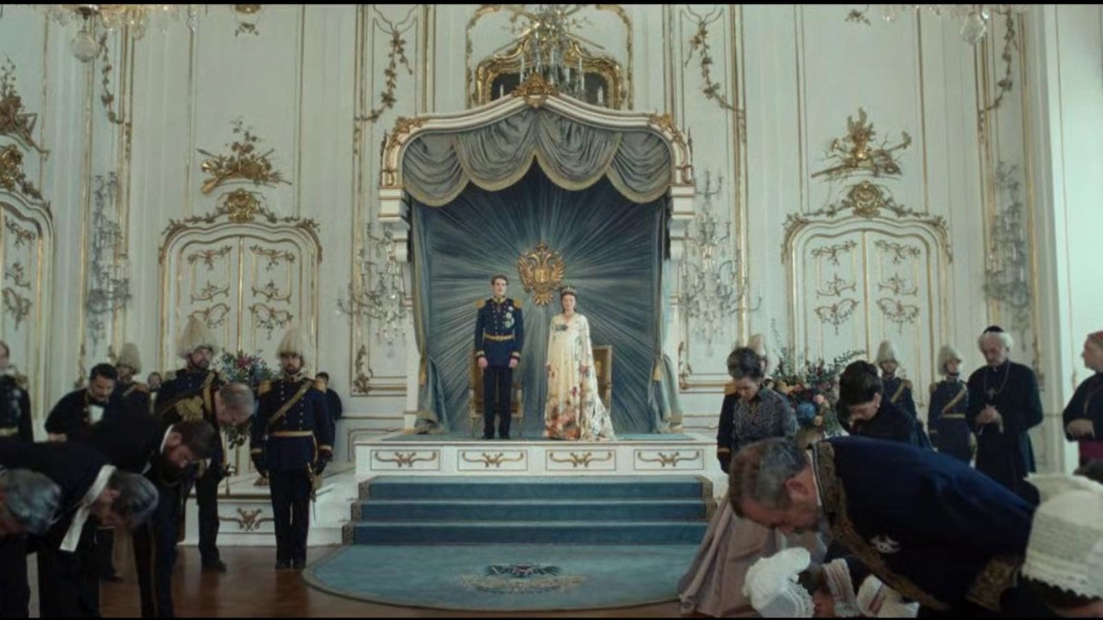 Philip Froissant and Devrim Lingnau in Empress Season 2