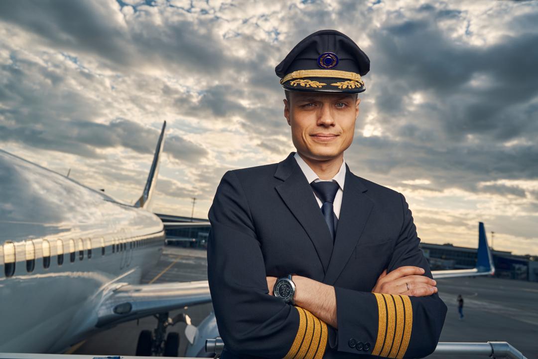 commercial pilot airworthiness documents arrow checklist