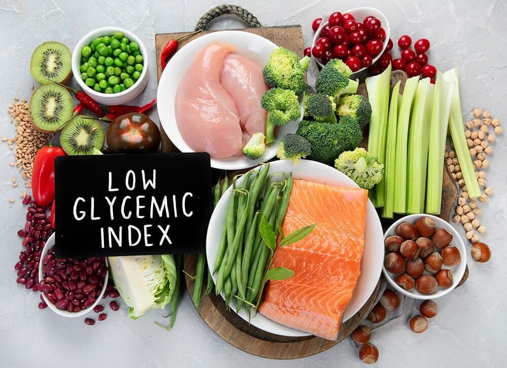 10 Best Low Glycemic Index Fruits for PCOS and Hormone Balance