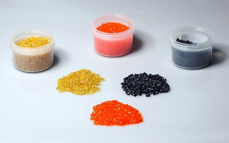 different types of materials used in injection molding for producing plastic parts