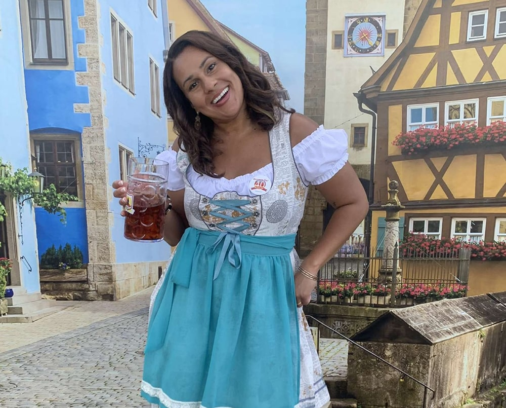 Rare Dirndl Plus Size Dirndl Outfit Inspiration for Women - Oktoberfest dresses for special occasions