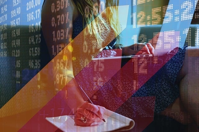 arrows, growth hacking, marketing, strategy, tiktok, startup, social media, online, business, business world, company, management, analyze, idea, market, analysis, growth, method