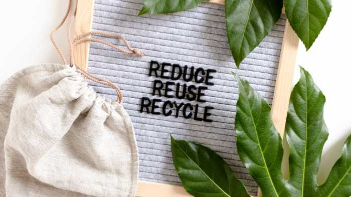 3 rules of sustainability - reduce, reuse, and recycle
