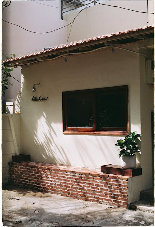 How to Stop Sliding Windows From Sticking Hiatt Hardware Guide