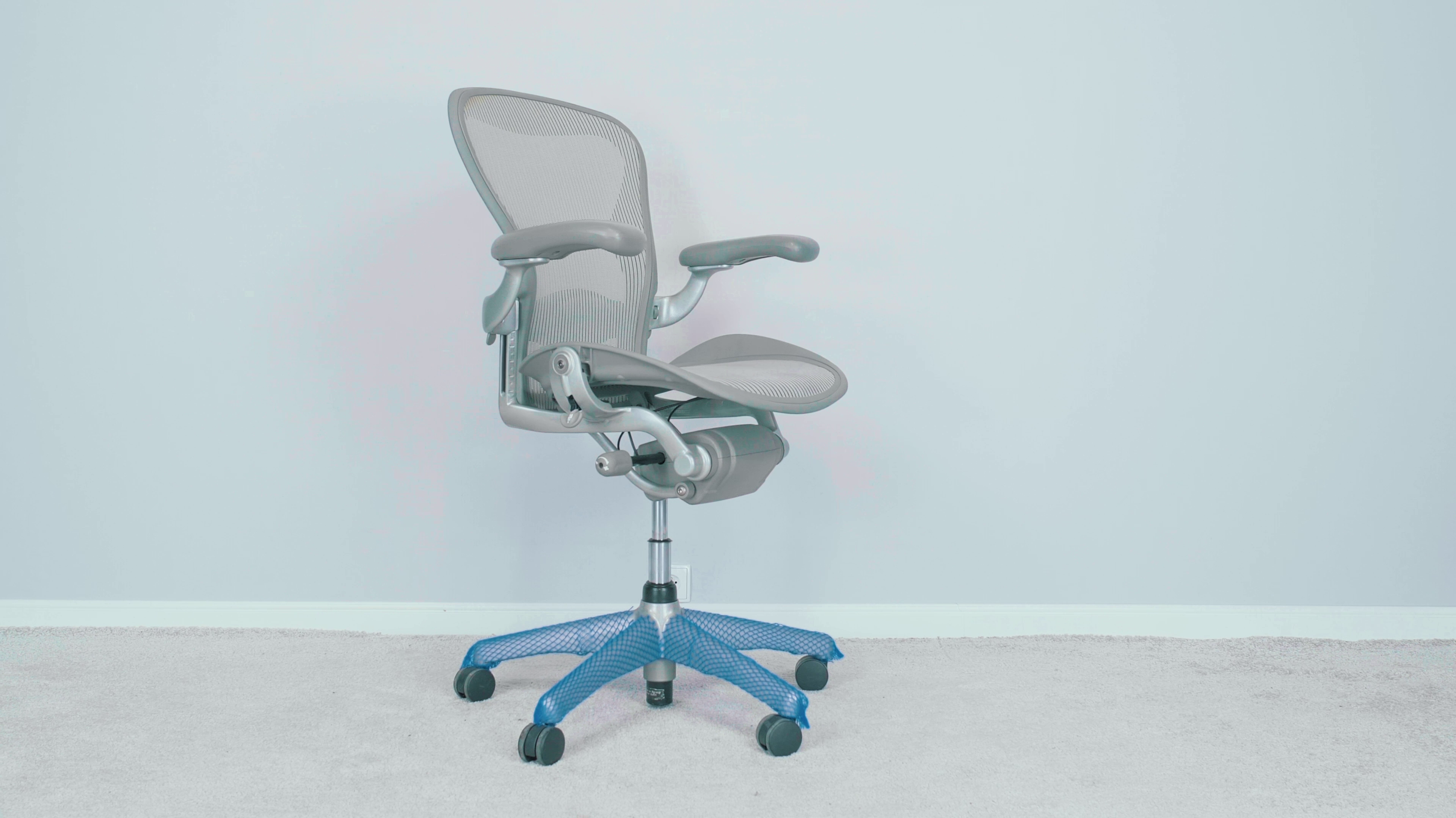 Ranking foteli biurowych powyżej 2500 zł – najlepsze modele dla wymagających użytkowników 3 Herman Miller Aeron Classic. Źródło: Brastech