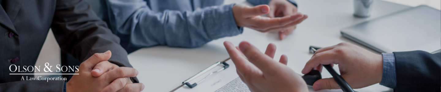 A roundtable of injury lawyers talking about multi vehicle accident, involved parties, liability insurance, property damage and financial compensation. 