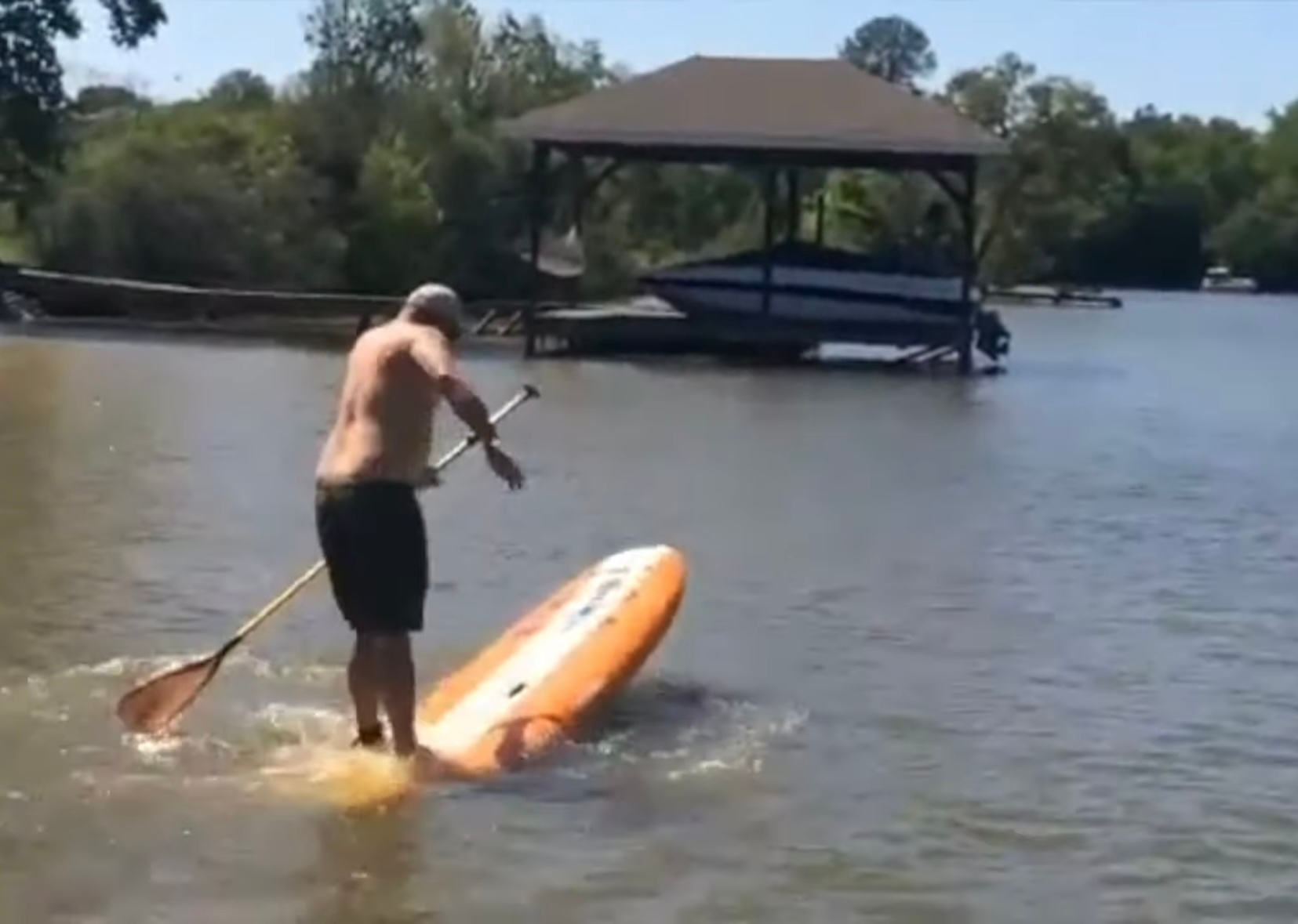 inflatable paddle board