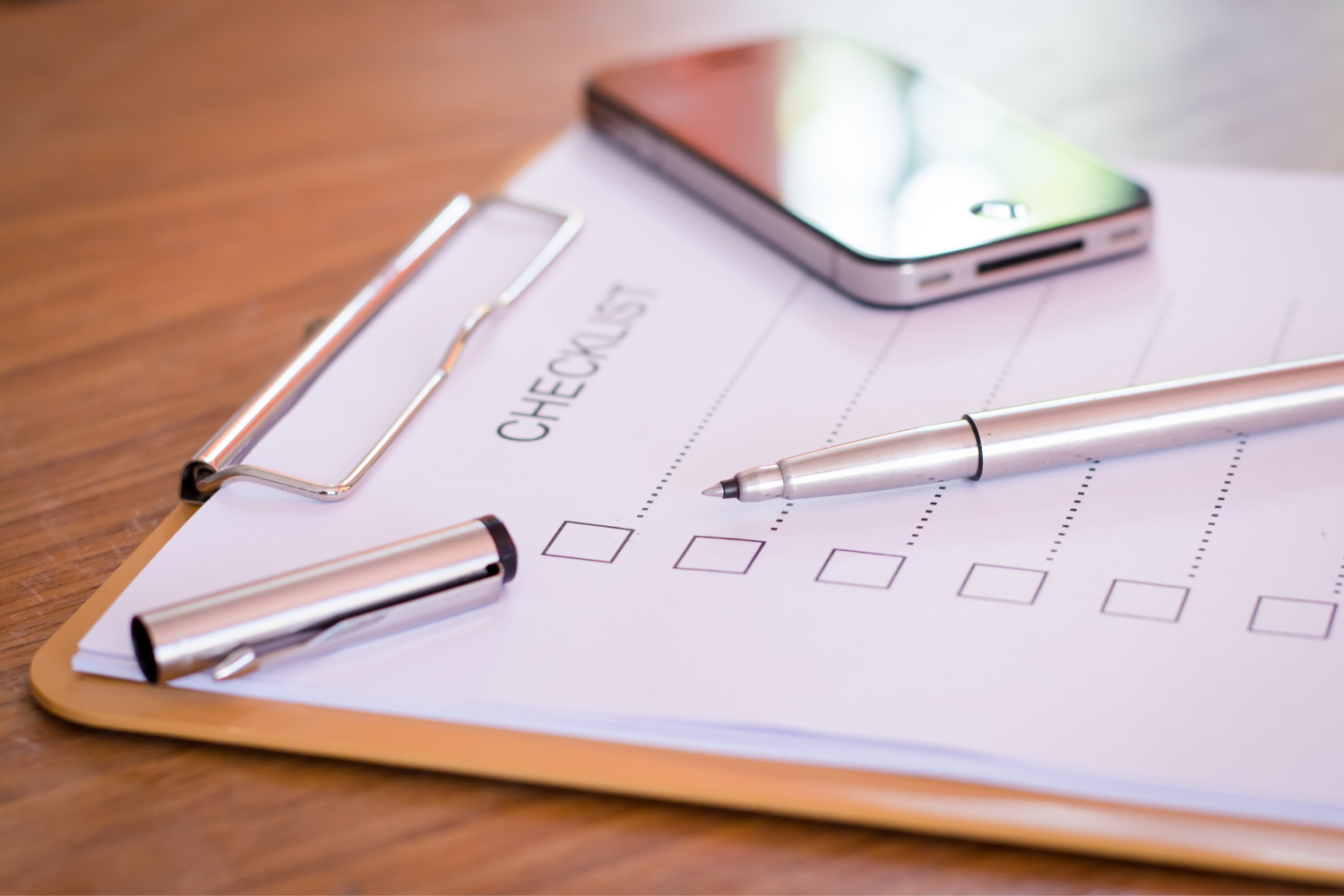 A blank checklist form.