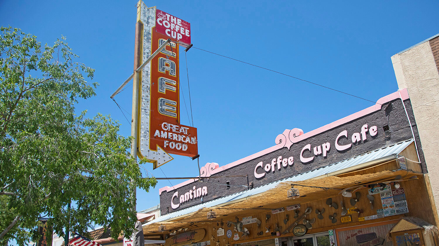 https://travelnevada.com/food-drink/coffee-cup-cafe/