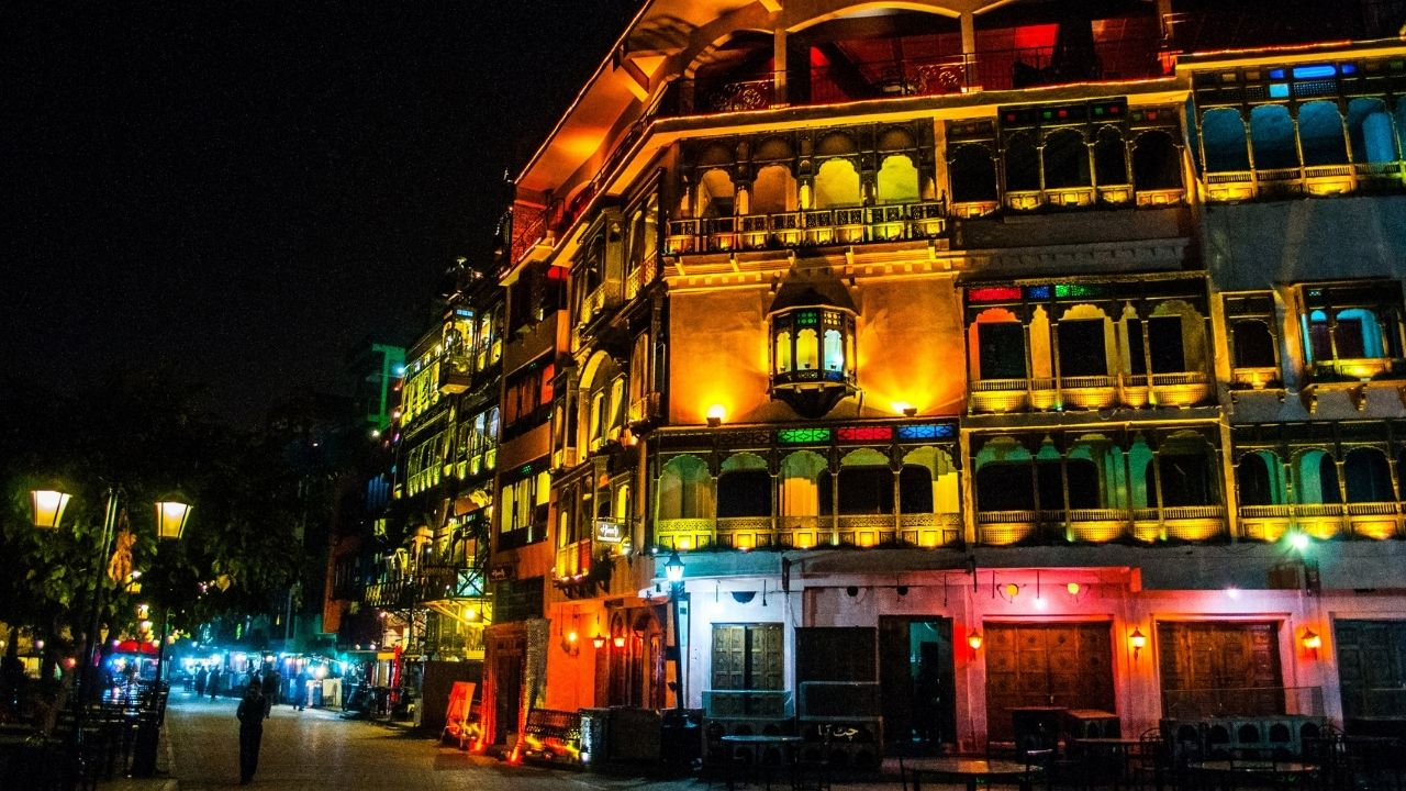 Night, street, Lahore 