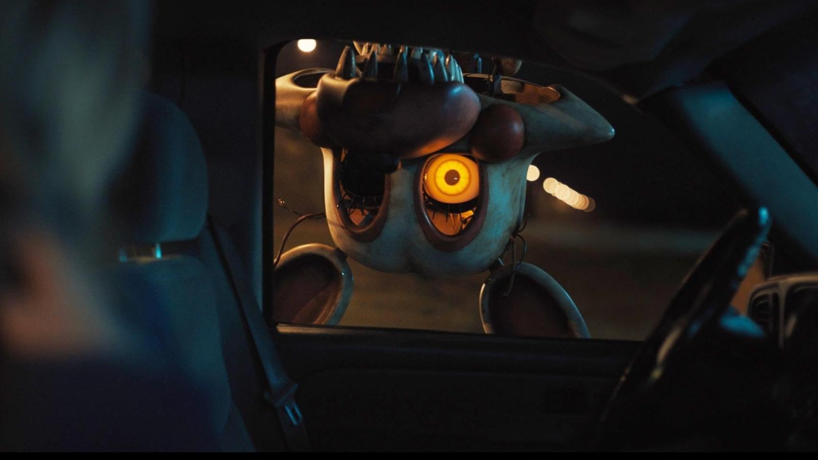 Mangle attacks Vanessa’s car