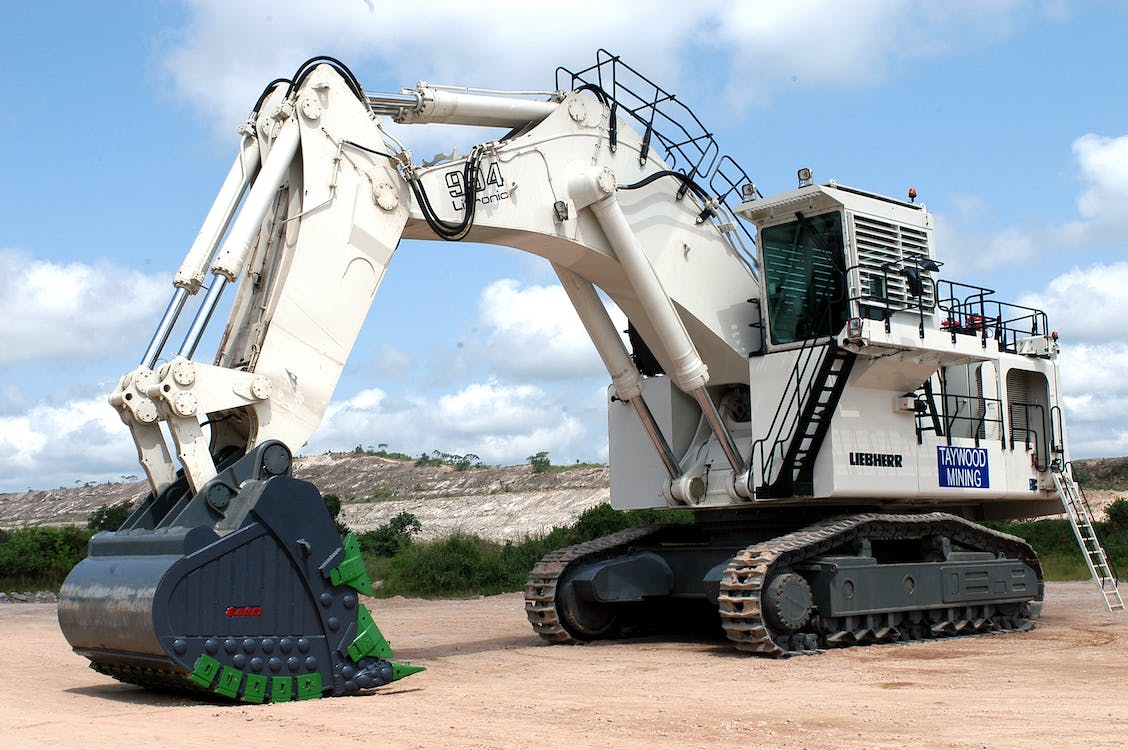 avoid damaging excavator bucket and other attahments when shipping them