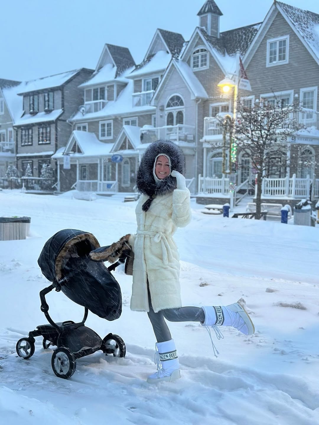 Xari Signature Winter Stroller Cover with Footmuff, Hand-muff, and Stroller Canopy Cover