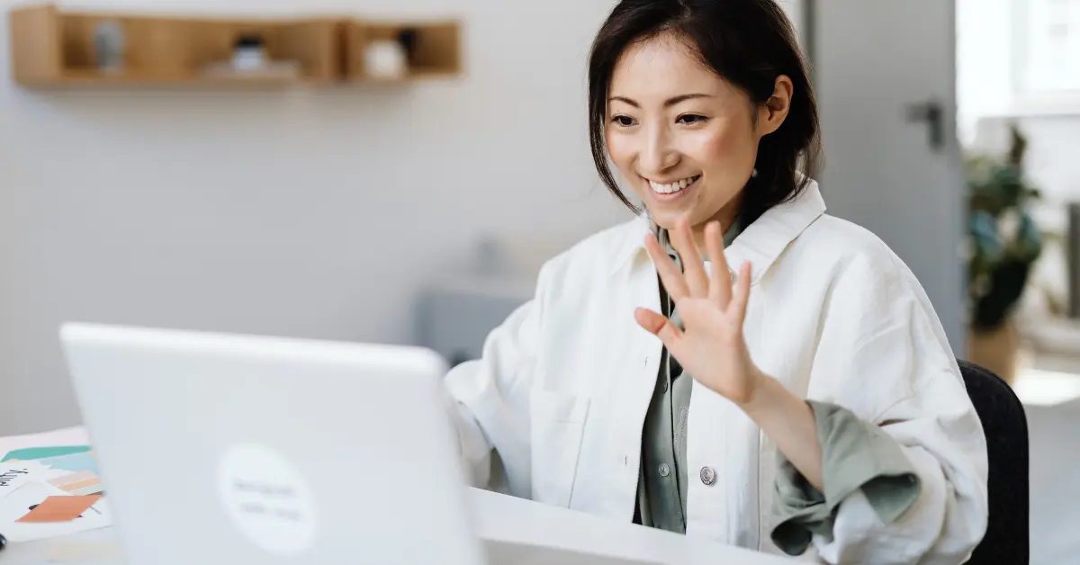 Woman consulting a tax professional about S Corp distribution tax rate.