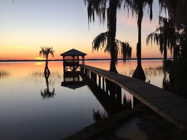 lake santa fe, pier, sunset, New Mexico, investment property, rental property, Santa Fe, NM, rising average price, low cost investing, other cities of New Mexico, new residents of New Mexico, property, city, rent, cash flow positive property, high demand rent, short term rent, long term rent, buyers 