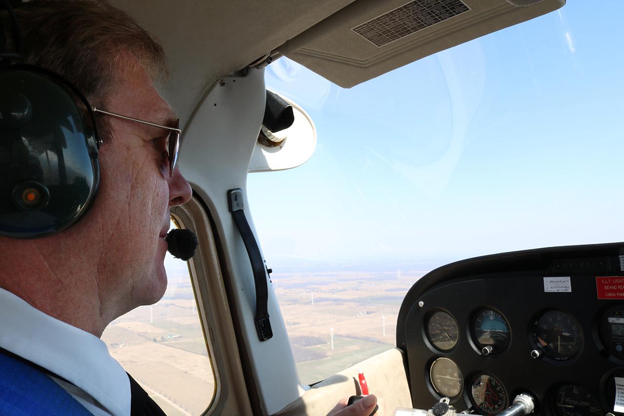 pilot preflight aircraft inspection