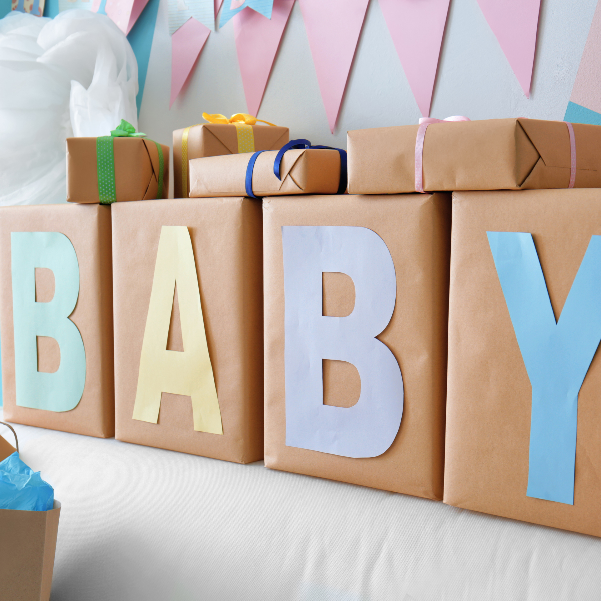 Baby party to announce your pregnancy