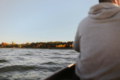 A canoe boat ride through the Connecticut River, past all sorts of classic New England charm
