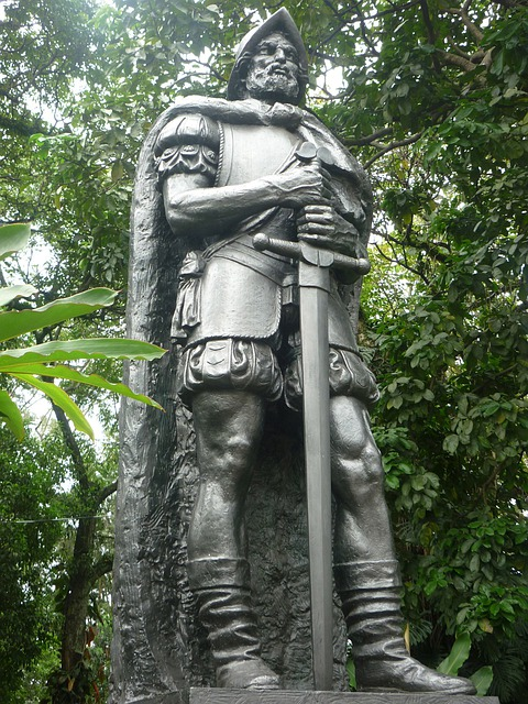 statue, conquistador, conquerer