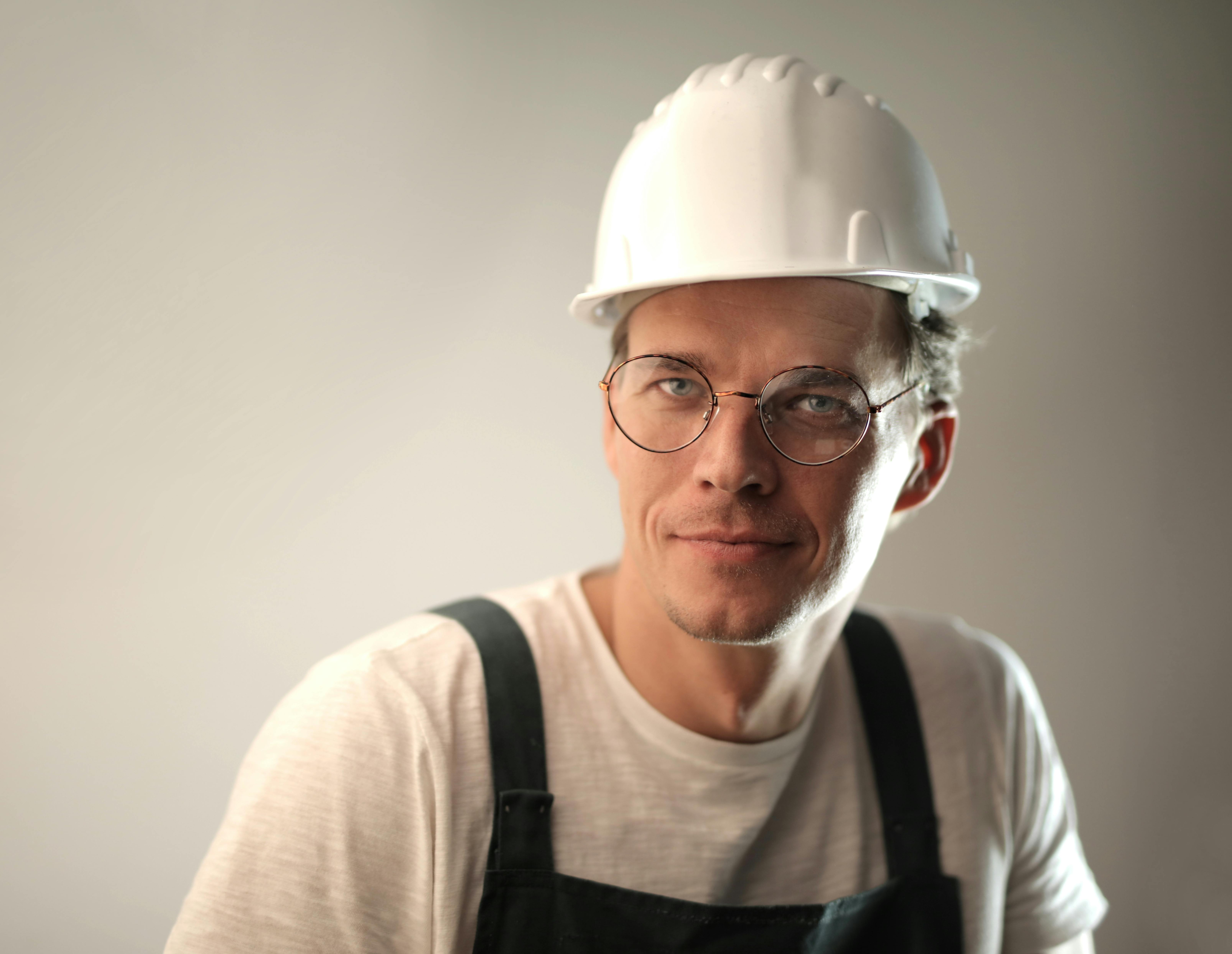 Experts from commercial projects can give important insights