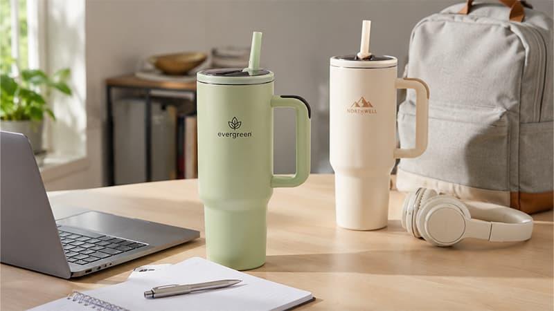 Custom straw lid tumblers for desk use, commuting, daily hydration, and employee wellness gifts