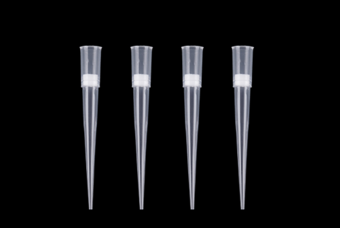 Comparison between filtered and non-filtered pipette tips