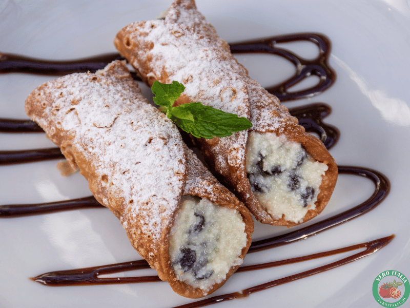 cannoli z czekoladą