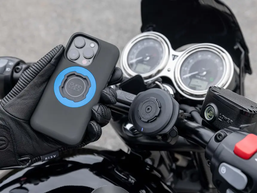 quadlock mag case with wireless charging
