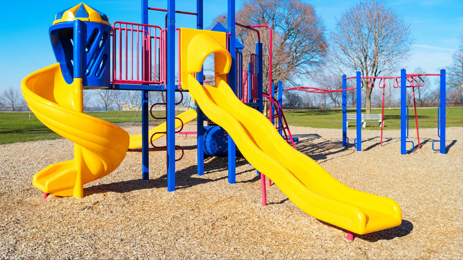 A playground with wood chips as a soft footing.