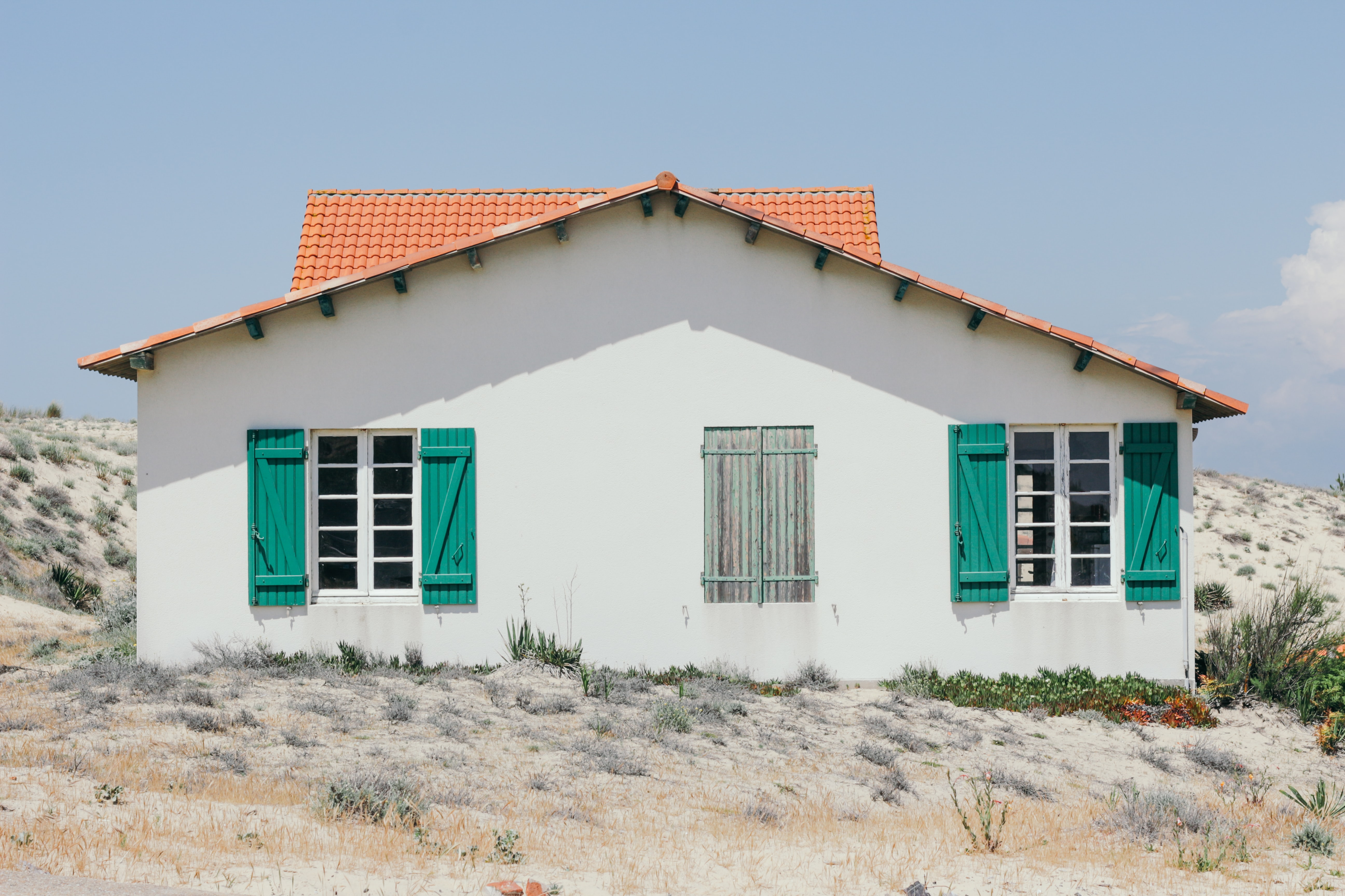 Bungalow houses are probably the most typical type of house and lot here in the Philippines because its low maintenance and efficient. | Photo from Unsplash