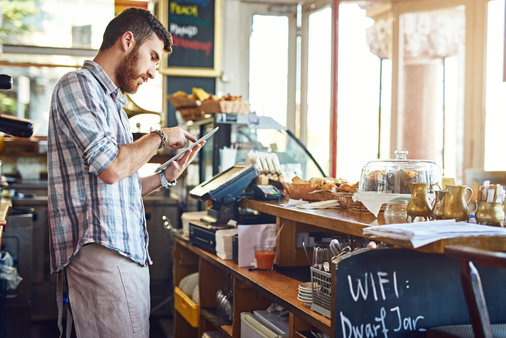A cafe owner is using cloud solutions to plan his disaster recovery & business continuity.