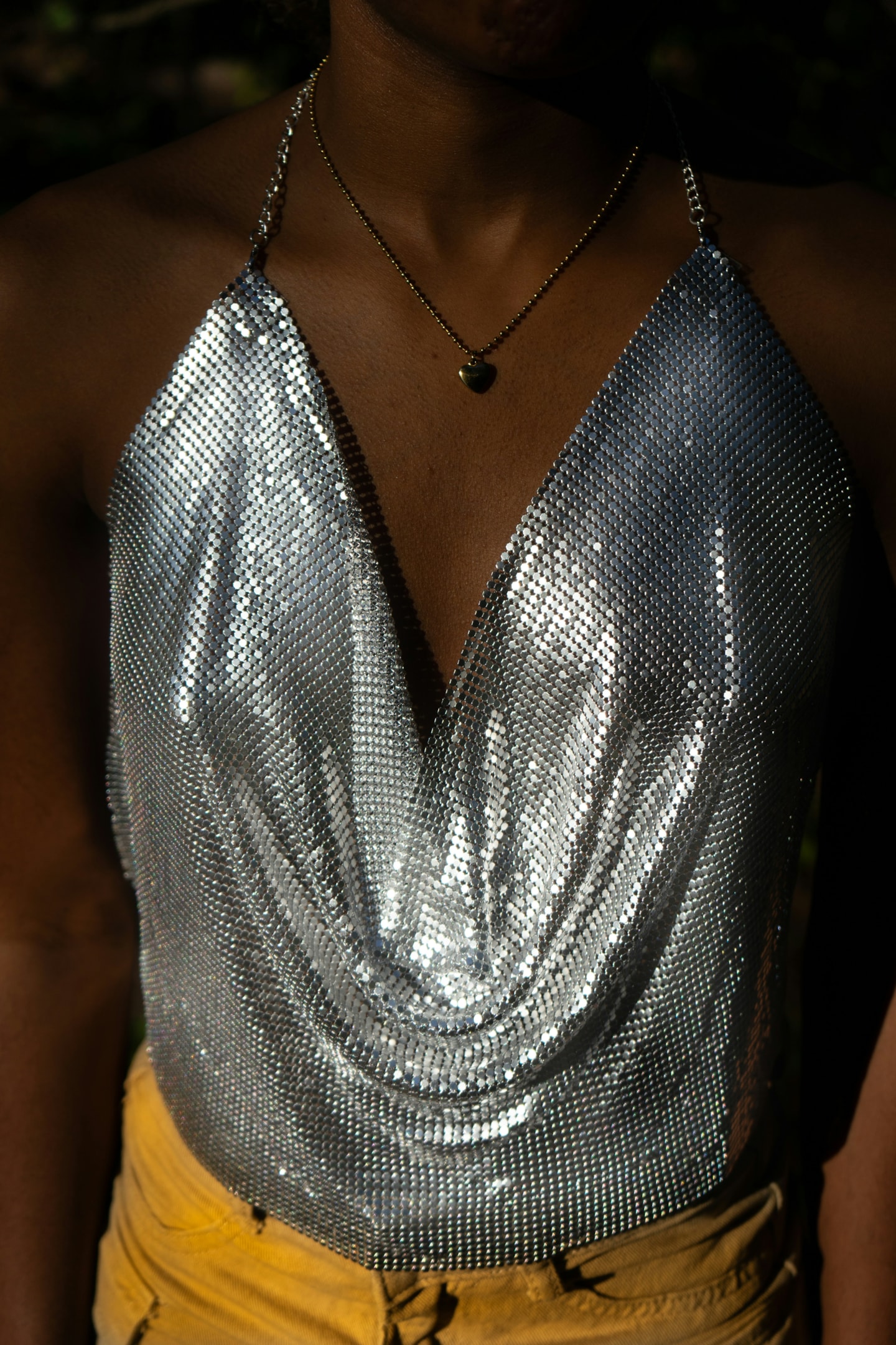 Photo by Dushane white, comments on the gorgeous sparkly top