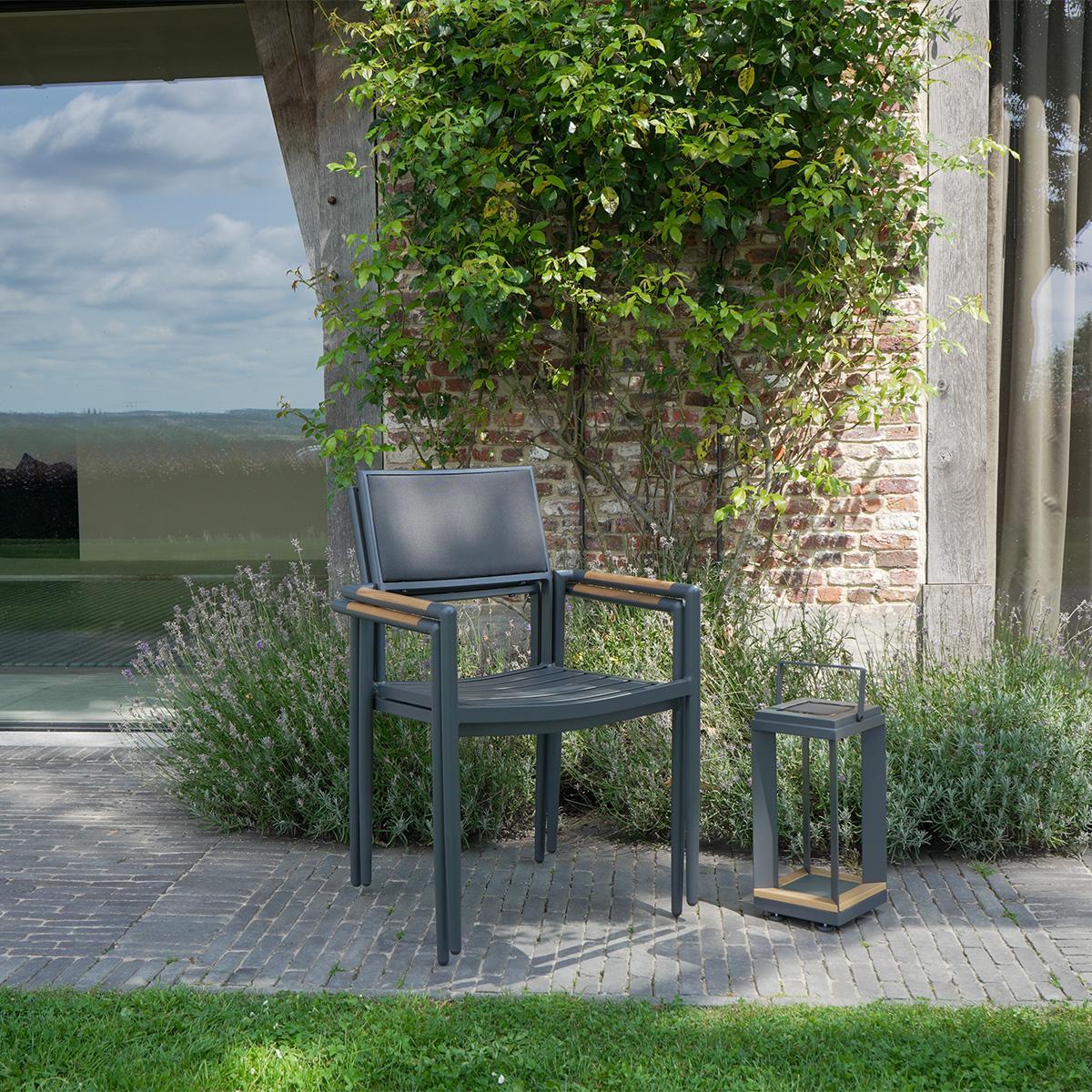 fauteuil de jardin en aluminium textilène et teck résistant aux tempêtes PIANA Wilsa Garden