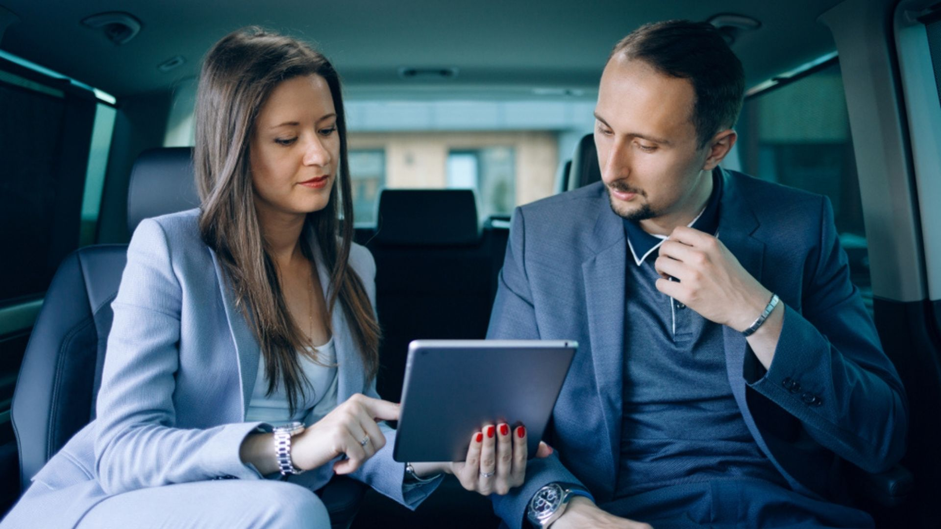 What is the Difference Between Van Finance and Owning a Van?