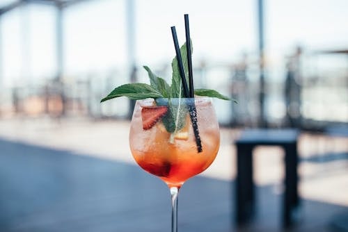 L'Escale is home to delicious food with fresh ingredients, an extensive wine list, and excellent customer service. All with beautiful harbor views.