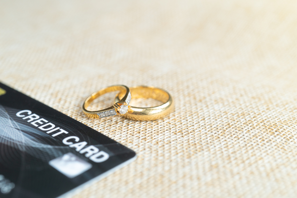 The best ways to pay for your wedding.