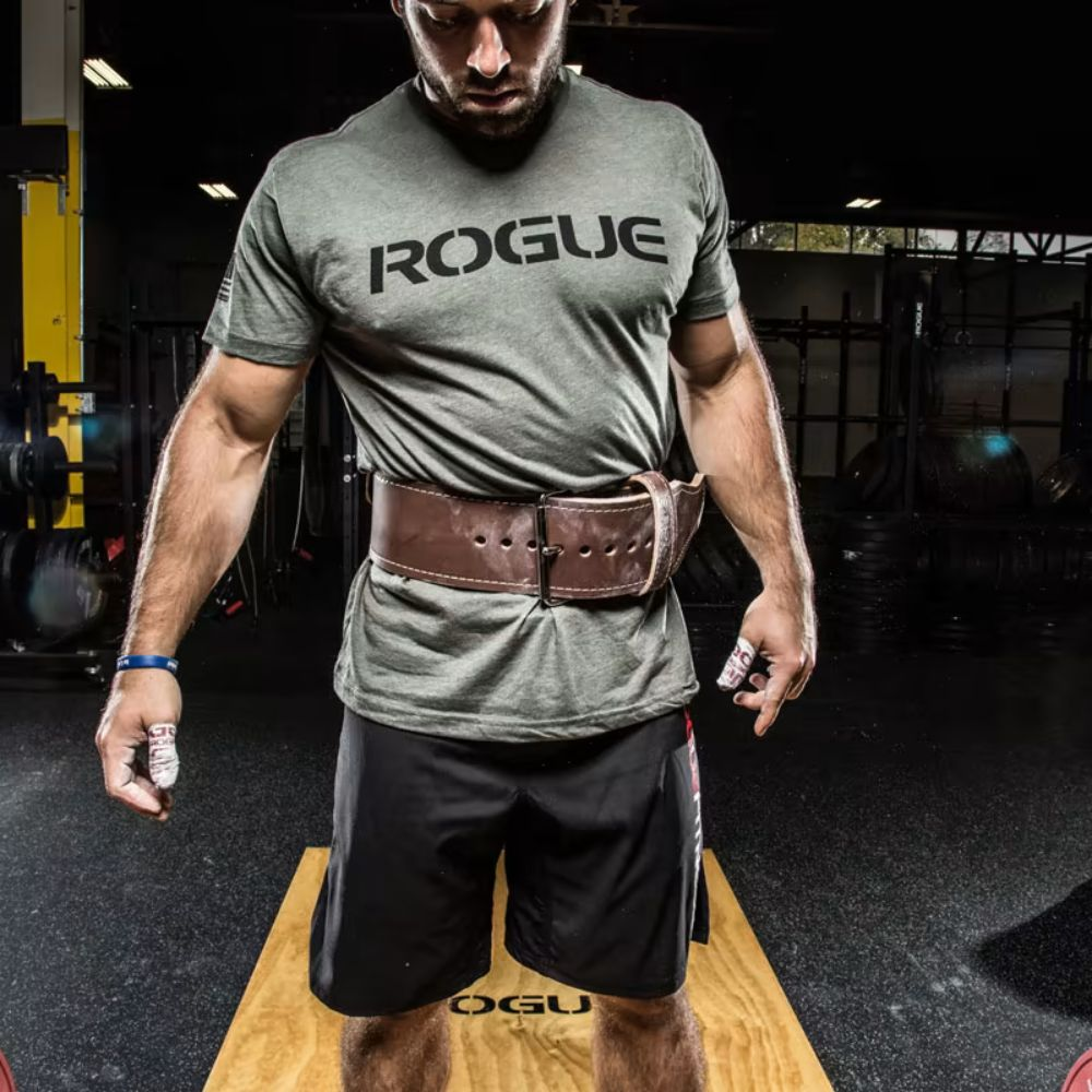 Weightlifter wearing a weightlifting belt (Photo Courtesy Rogue Fitness)